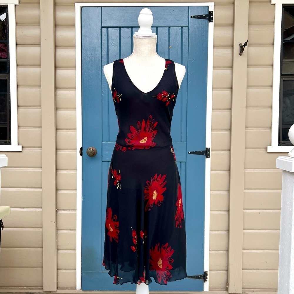 GEORGIOU 100% Silk Floral Sleeveless Dress - with ties on the back Women Size 8